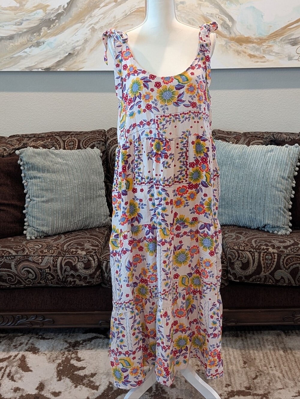 Easel-Sleeveless White Floral Maxi Dress